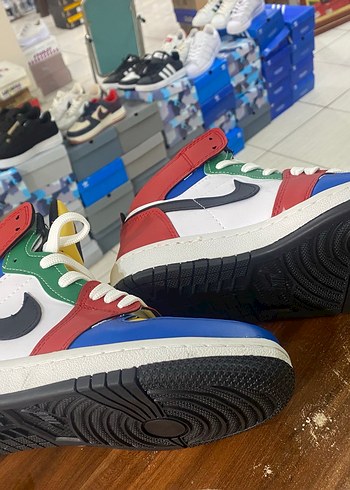 Renkli Air Jordan Basketbol Ayakkabısı - Görsel 5