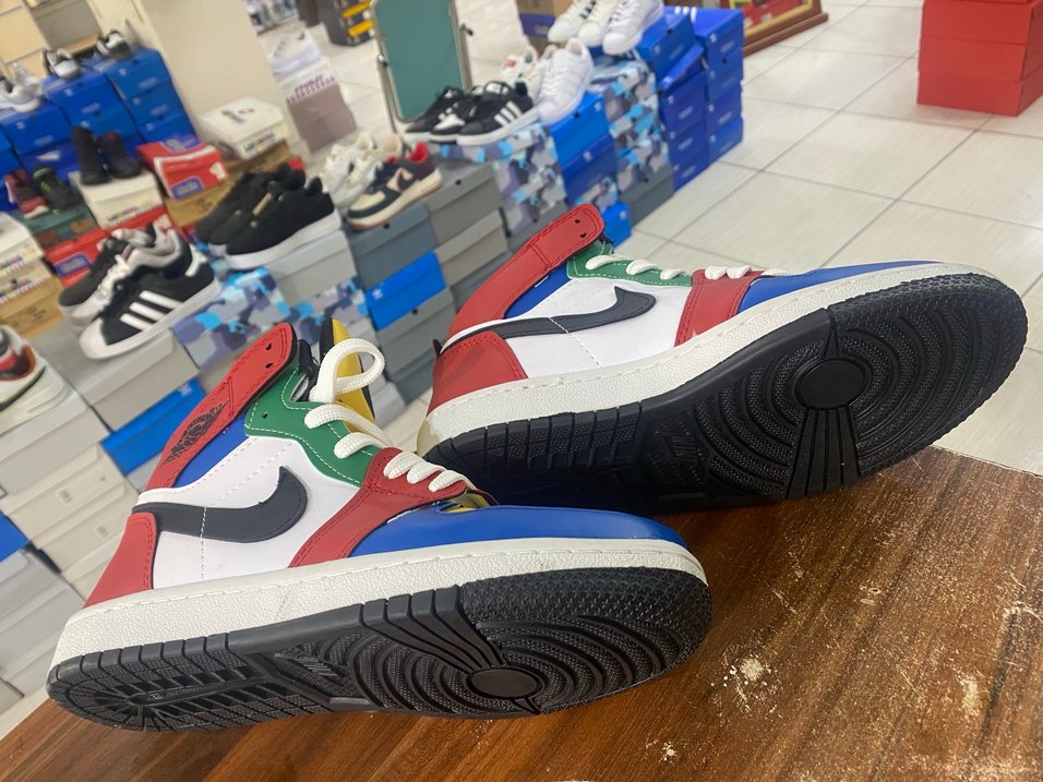 Renkli Air Jordan Basketbol Ayakkabısı - Görsel 5