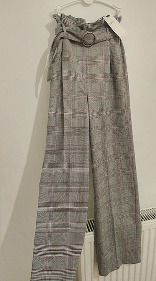 Bershka yüksek belli pantolon