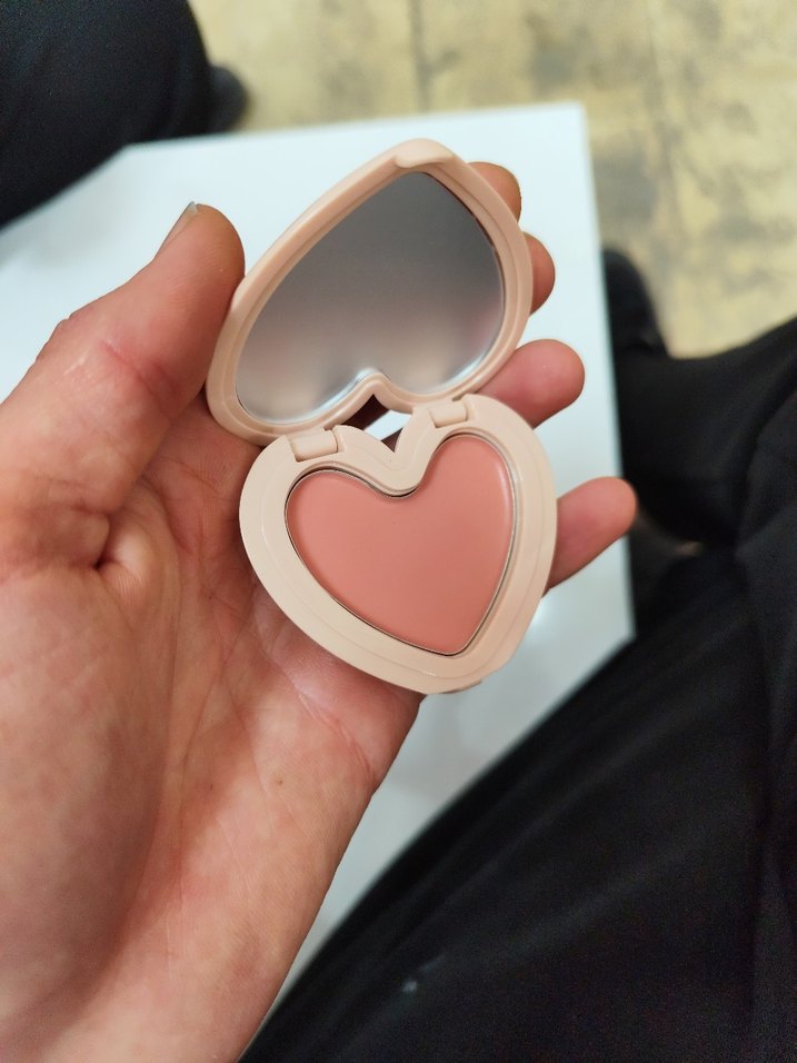 SHEGLAM Pembe Kalp Allık - Görsel 5