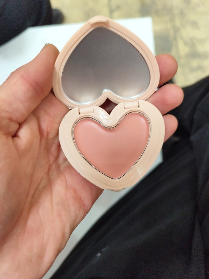 SHEGLAM Pembe Kalp Allık - Görsel 3