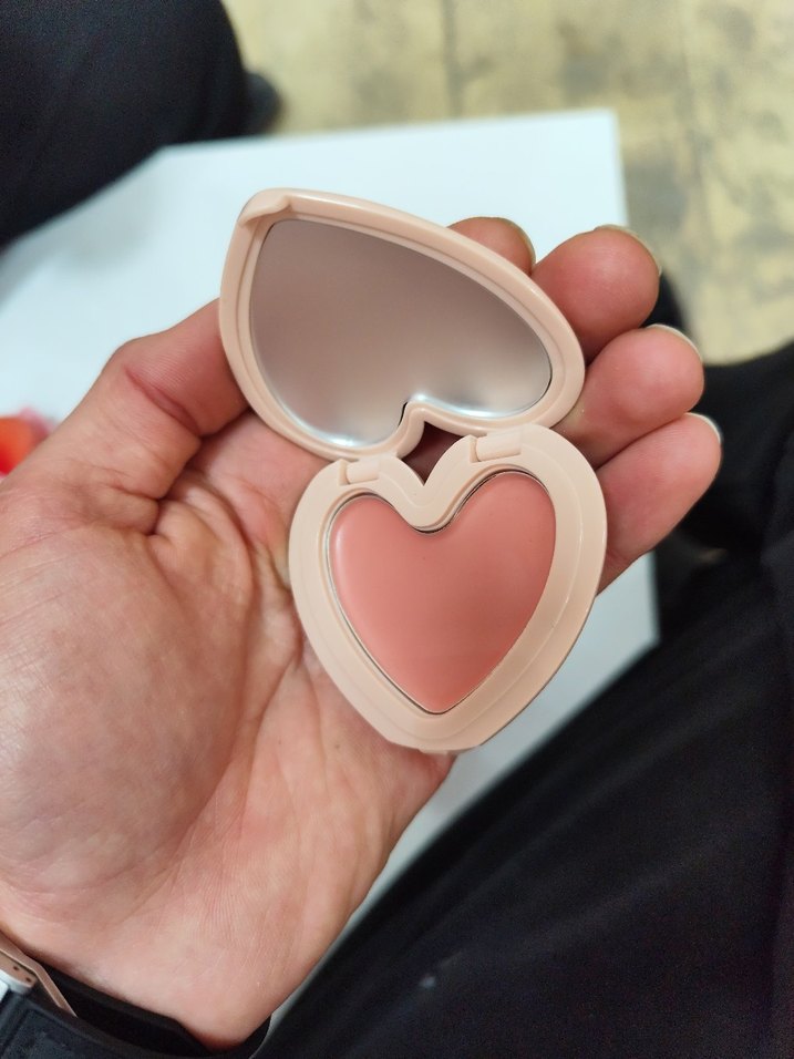 SHEGLAM Pembe Kalp Allık - Görsel 4