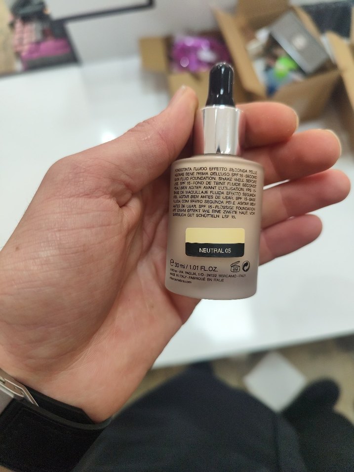 Kiko Milano Likit Ten Makyajı SPF15 - Görsel 4