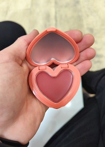 SHEGLAM Kalp Şeklinde Pembe Allık - Görsel 3