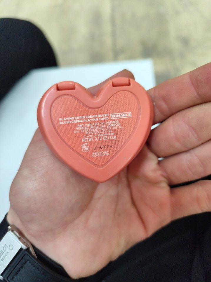 SHEGLAM Kalp Şeklinde Pembe Allık - Görsel 2