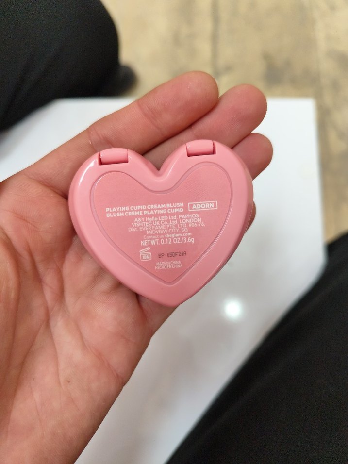 SHEGLAM Kalp Şekilli Pembe Allık - Görsel 2