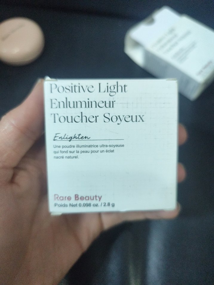 Bej Renkli Aydınlatıcı - Görsel 4