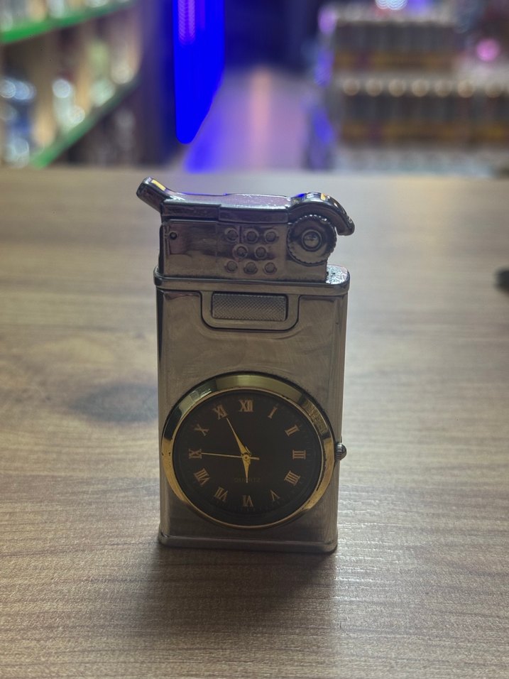 Gri Metal Saatli Çakmak - Görsel 2