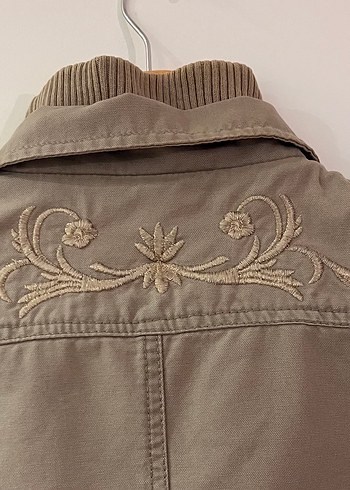 Bayan mevsimlik işlemeli ceket - Görsel 3