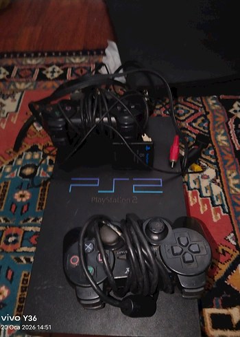Sony PlayStation 2 Konsol ve Kablosuz Kumandalar - Görsel 2