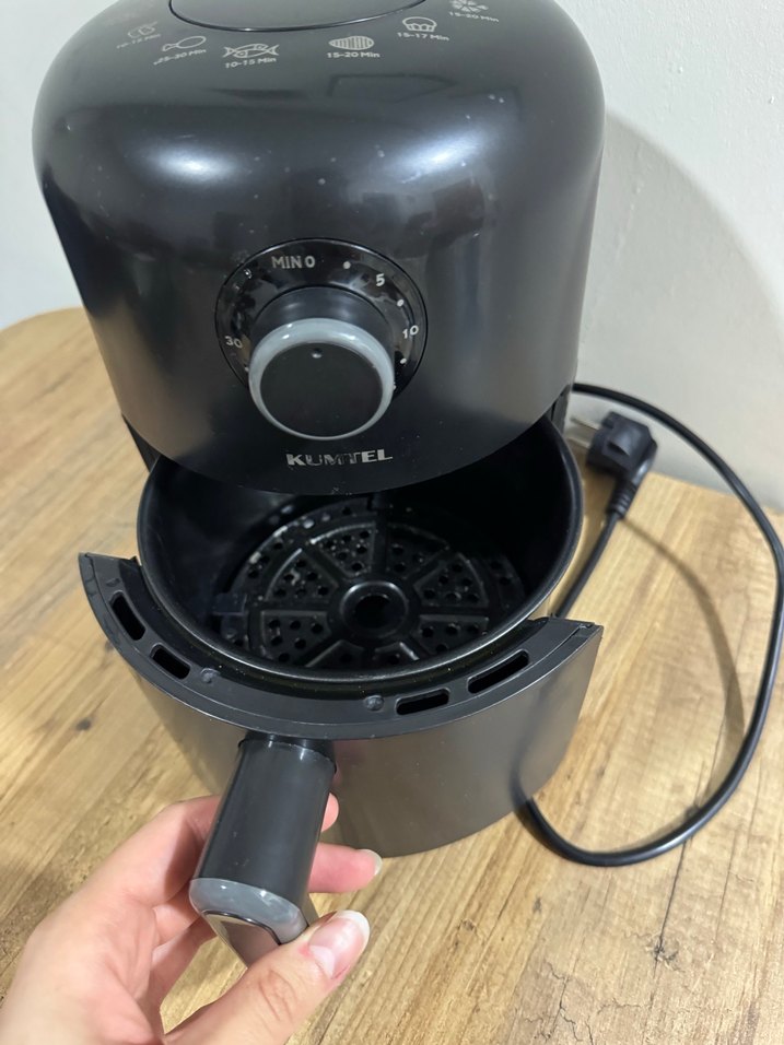 Kumtel FastFryer Sıcak Hava Fritözü 2L Siyah - Görsel 4