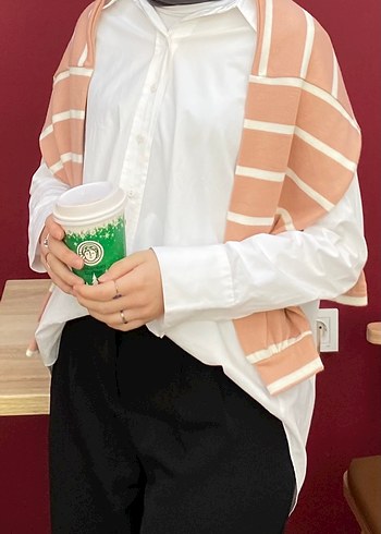 Kadın Beyaz Gömlek - Görsel 2