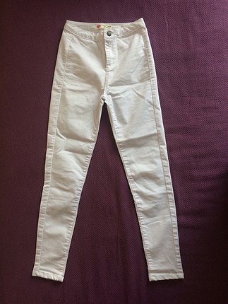 26 Beden beyaz Renk Beyaz pantolon