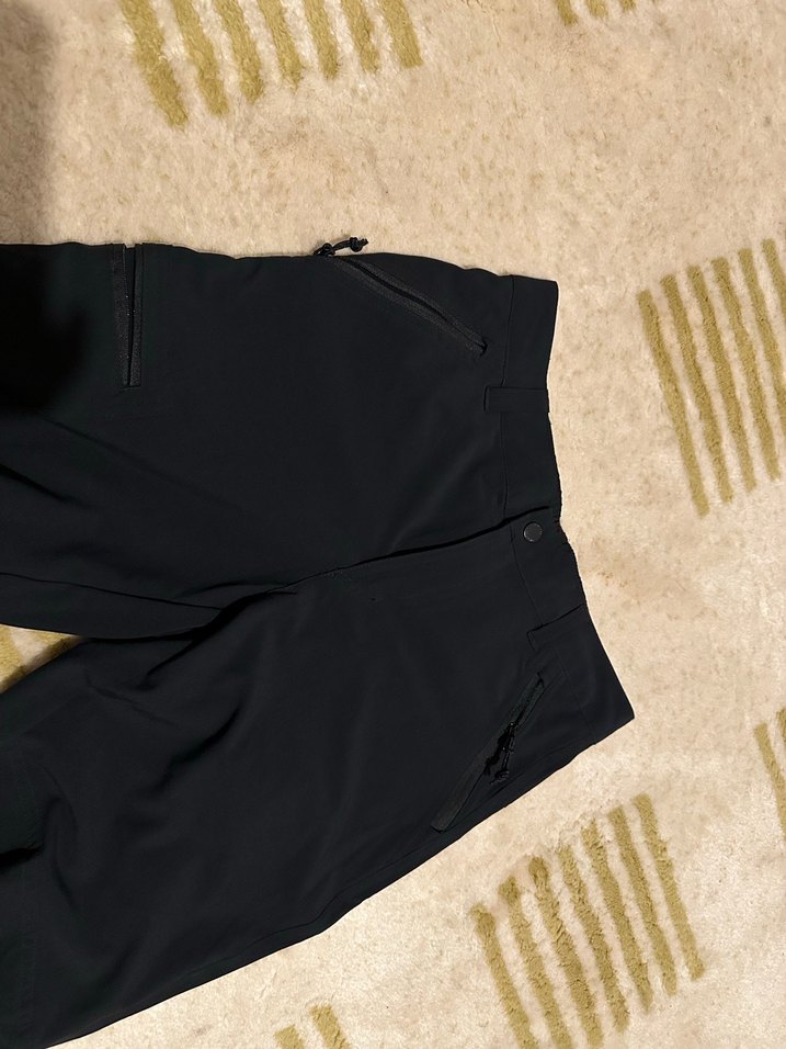 Columbia Siyah Erkek Rahat Kesim Pantolon - Görsel 4