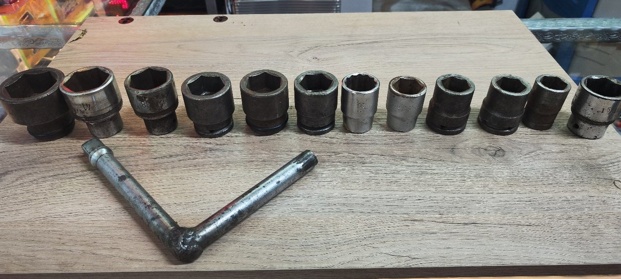 Gri Altıgen Lokma Anahtar Seti - Görsel 2