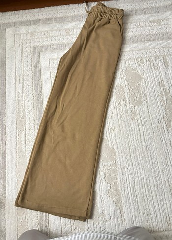 Bej Kadın V Yaka Rahat Kesim Takım - Görsel 3