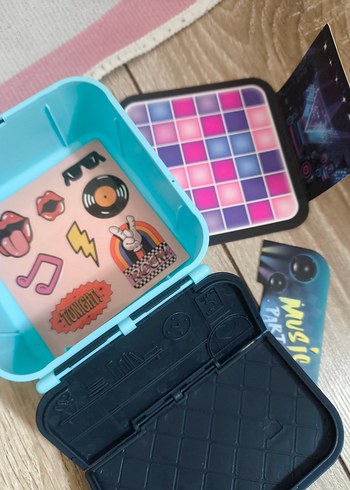 Pembe Saçlı Müzik Temalı Bebek - Görsel 4