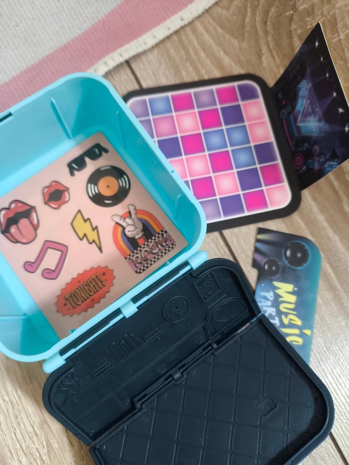 Pembe Saçlı Müzik Temalı Bebek - Görsel 4