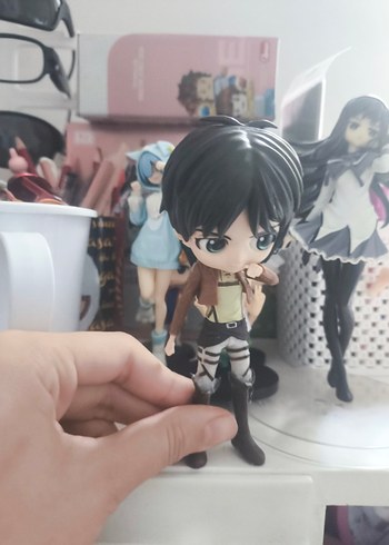 attack on Titan figür - Görsel 4