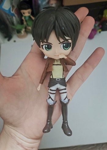 attack on Titan figür - Görsel 7