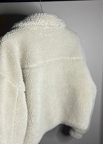 Leopar Desenli Beyaz Kadın Peluş Ceket - Görsel 3