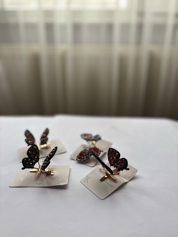 Renkli Payetli Kelebek Saç Aksesuarları - Görsel 2