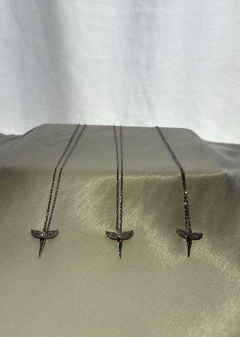 Minimalist Zincir Detaylı Uzun Kadın Kolye tekli - Görsel 3