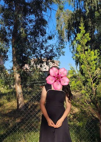 Siyah askılı elbise - Görsel 3