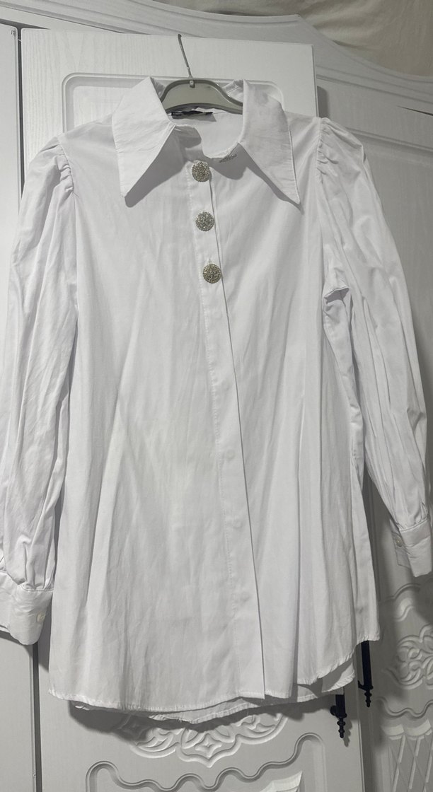 Düğmeli Beyaz Keten Midi Kadın Gömlek - Görsel 2