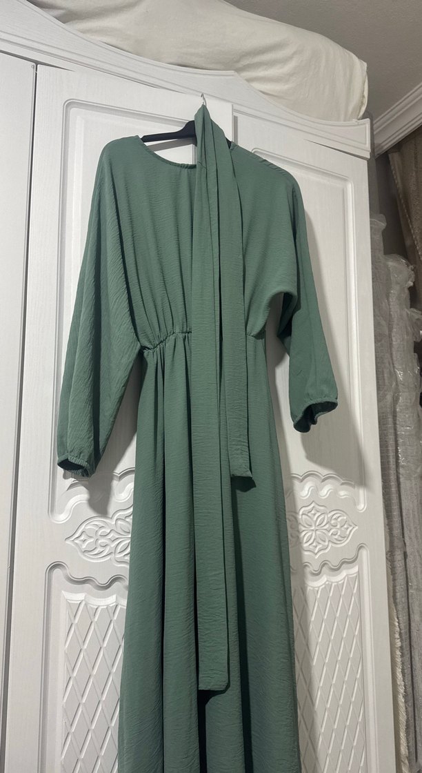 Uzun Kollu Yeşil Salaş Keten Elbise - Görsel 2