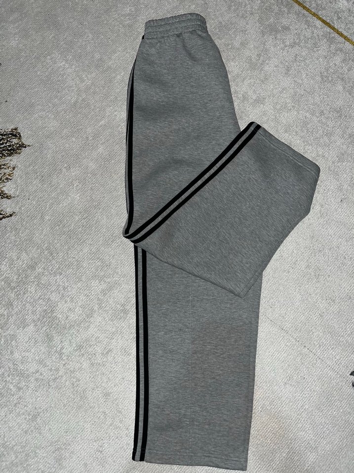 Gri Adidas Erkek Bol Eşofman - Görsel 3