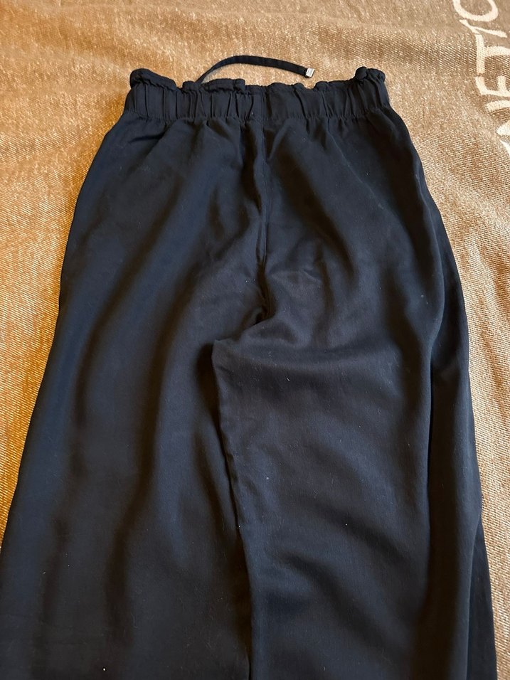 Siyah Keten Beli Bağlamalı Bol Kesim Pantolon - Görsel 3