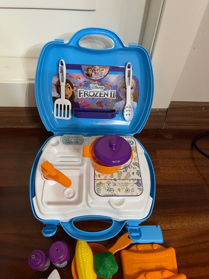Frozen Temalı Renkli Oyuncak Mutfak Seti - Görsel 3
