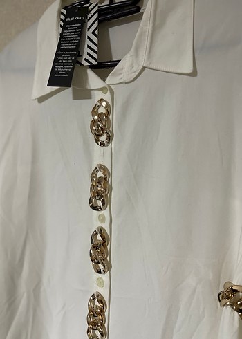 Uzun Kollu Beyaz İşlemeli Kadın Gömlek - Görsel 2