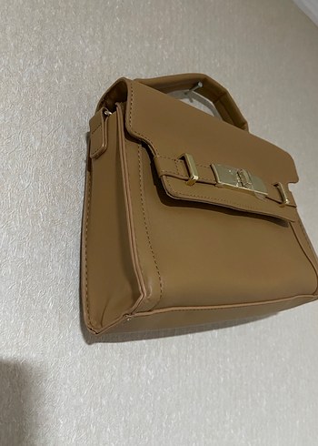 Bej Deri Tokalı Kadın Çanta - Görsel 3