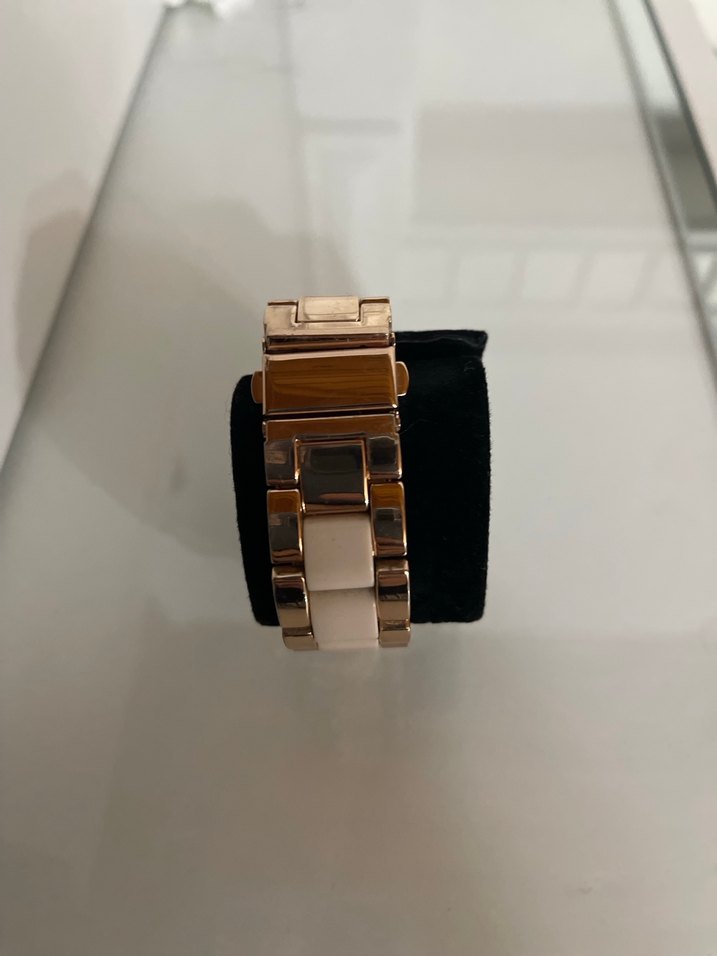 Bej Renkli Klasik Kadın Kol Saati - Görsel 3