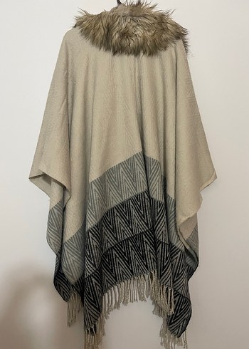 Kürk Detaylı Uzun Gri Bohem Kadın Panço - Görsel 5