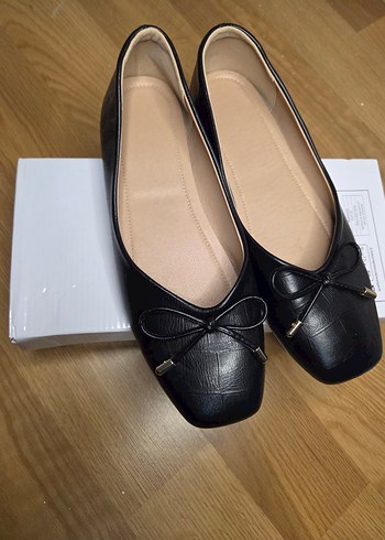 Klasik Siyah Tokalı Kadın Babet - Görsel 2