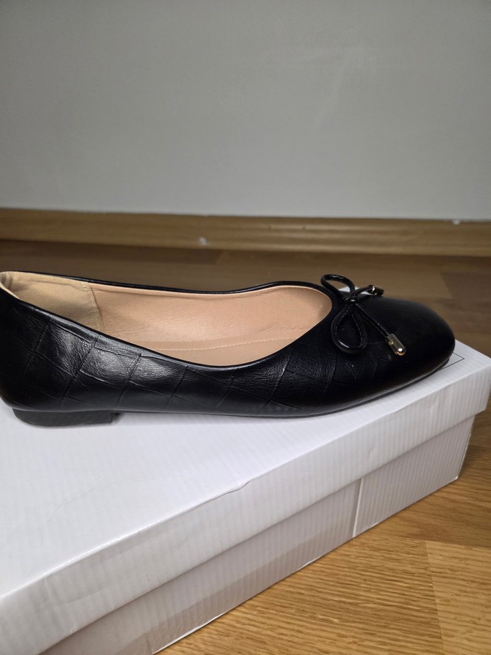 Klasik Siyah Tokalı Kadın Babet - Görsel 3