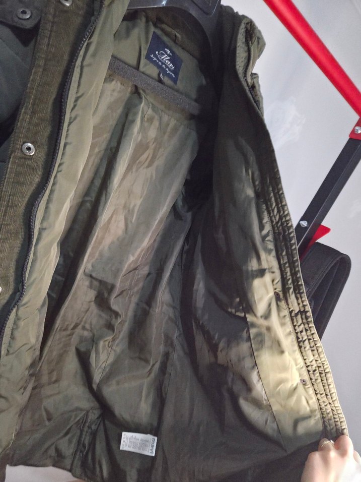 Mavi Marka Haki Yeşili Uzun Mont - Görsel 3