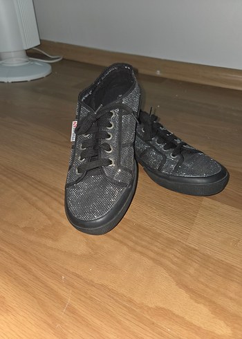 Superga 39