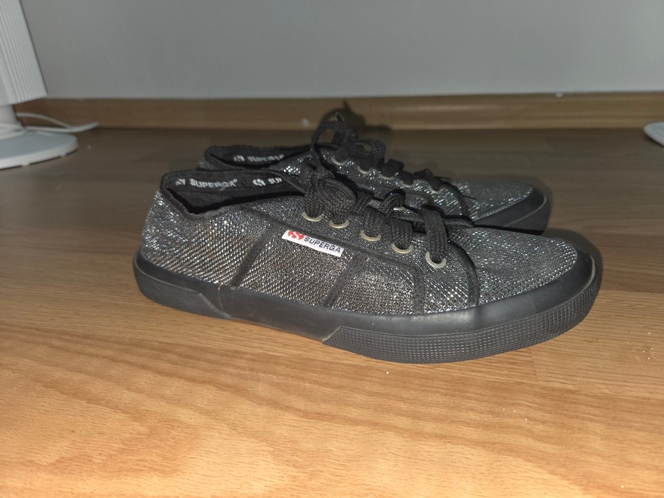 Superga simli 39 Numara ayakkabı. - Görsel 2