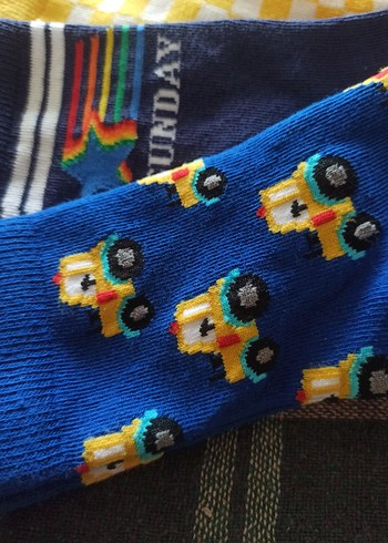 Çocuklar için Renkli Desenli Çorap Seti - Görsel 3