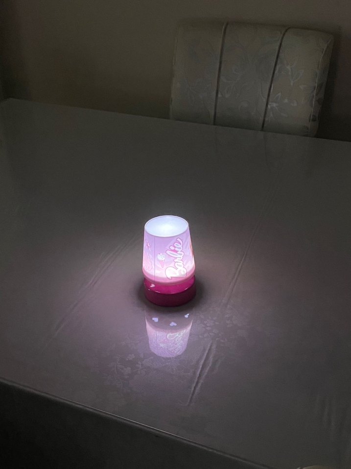 Pembe Pop Kültür Baskılı Pul Detaylı Aksesuar - Görsel 2