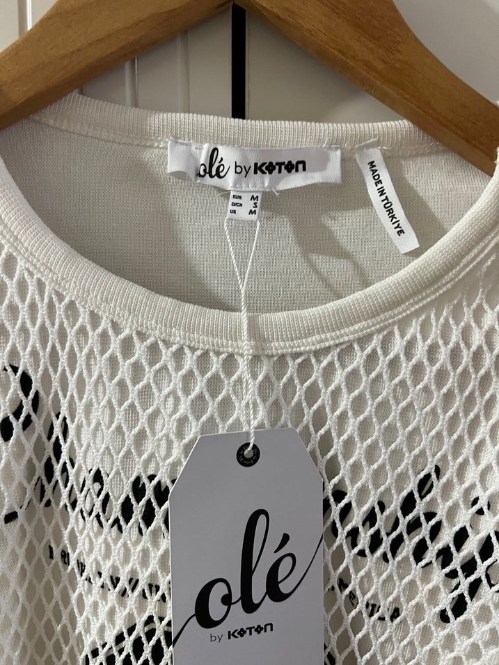 Beyaz Uzun Kollu Örgü Crop Top - Görsel 3