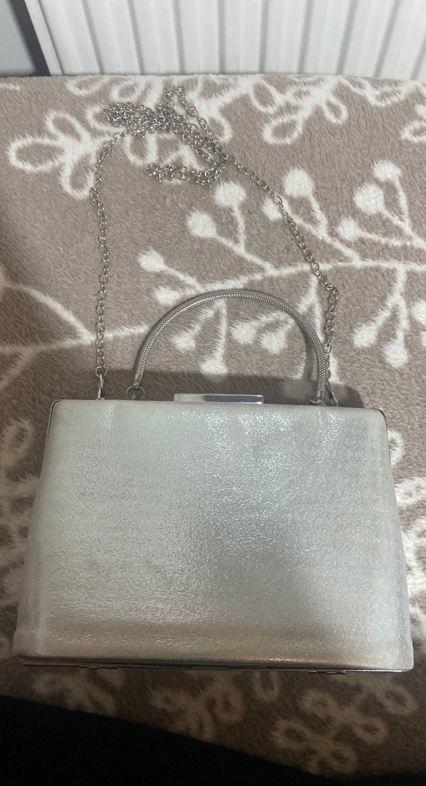 Gri Metal Tokalı Kadın Abiye Çanta - Görsel 3