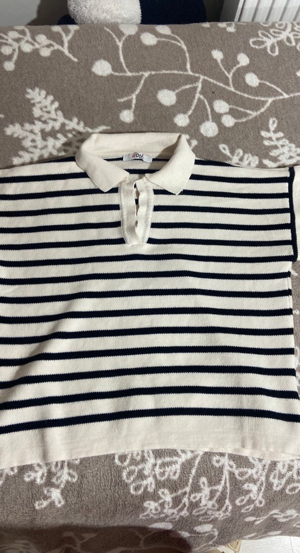 Çizgili Beyaz Gri Triko Kadın Kazak - Görsel 3