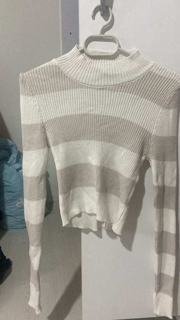 Trendy Gri-Beyaz Boğazlı Kadın Kazak - Görsel 2