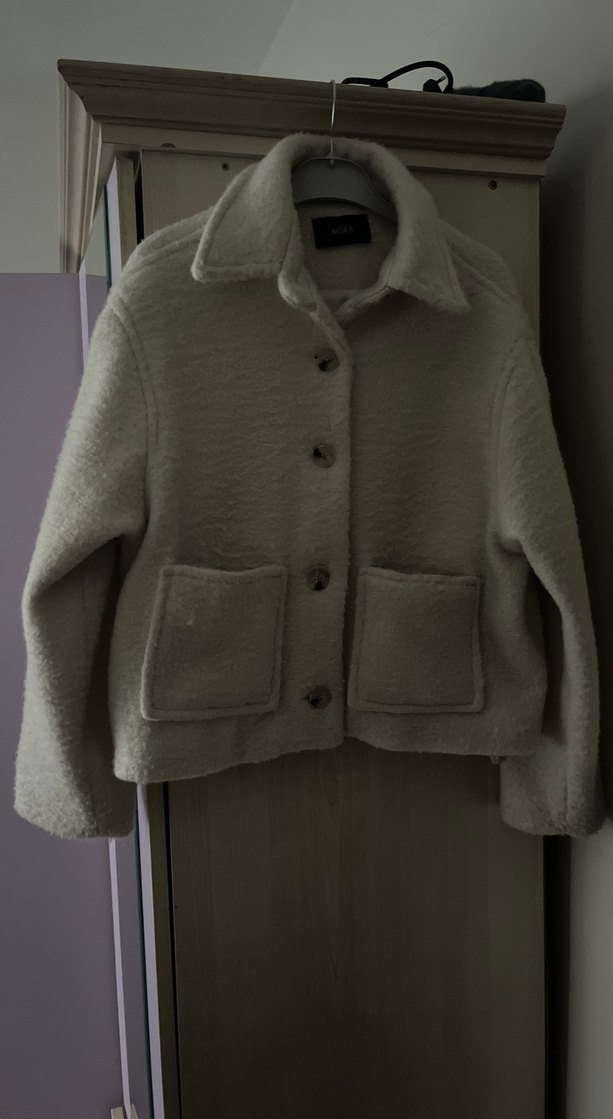 Düğmeli Beyaz Midi Kadın kaban - Görsel 3