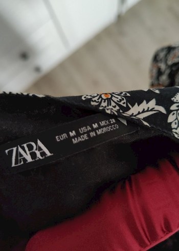 Zara Çiçekli V Yaka Elbise - Görsel 4